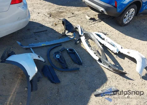 2015 BMW X1 xDrive28I from USA, damaged, VIN WBAVL1C56FVY34230